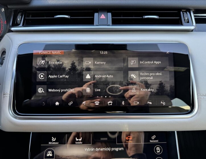 Land Rover Range Rover Velar 17