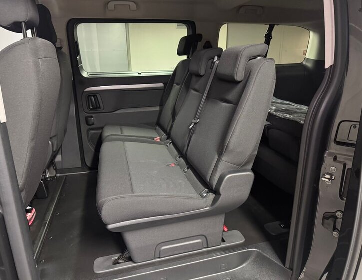 Toyota ProAce Verso 10