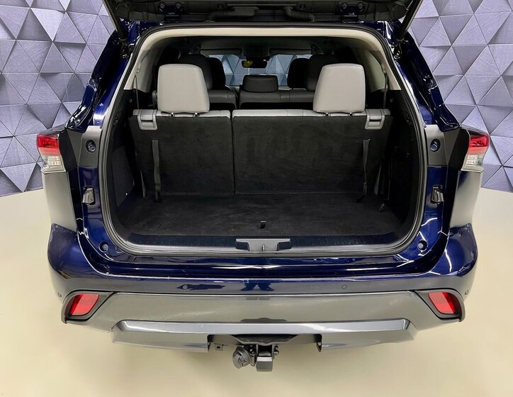 Toyota Highlander SUV 2,5 l 182 kw