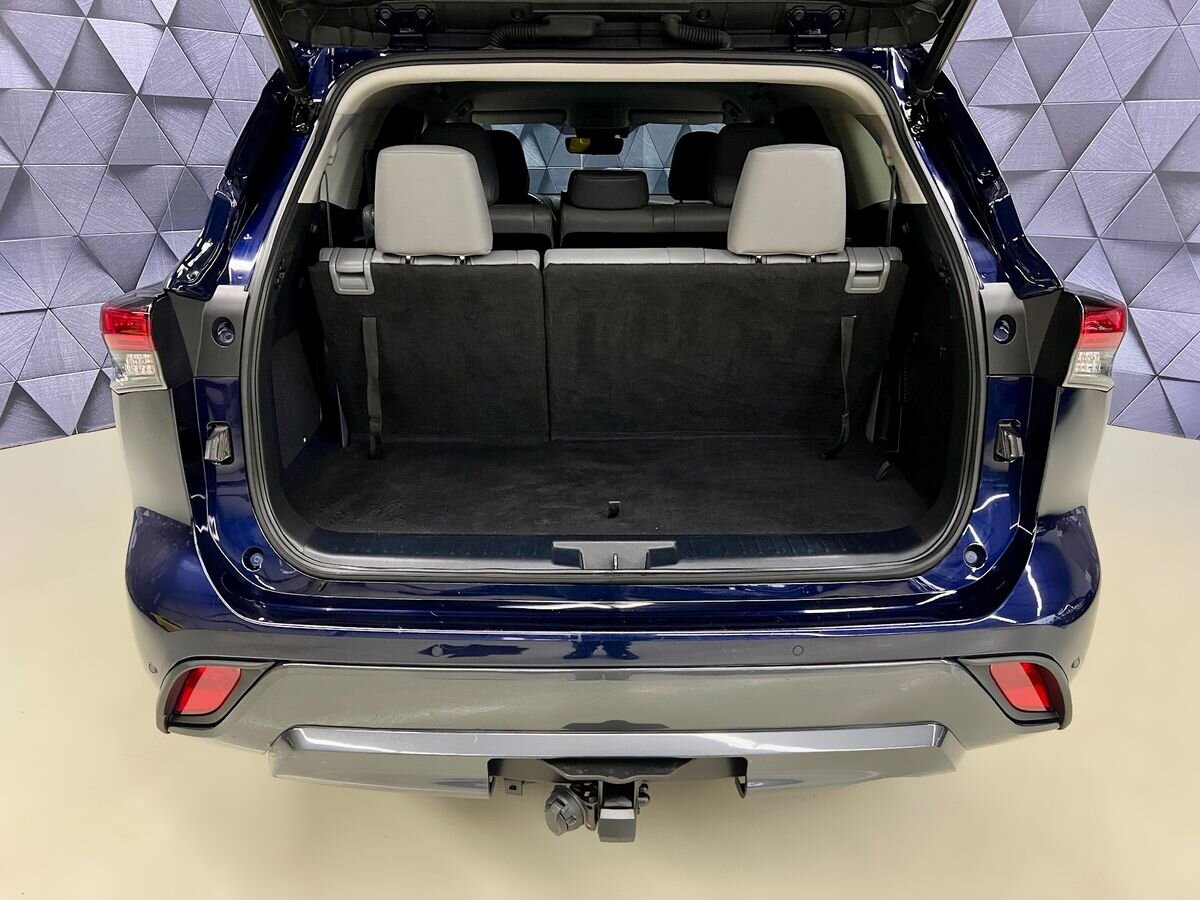 Toyota Highlander SUV 2,5 l 182 kw