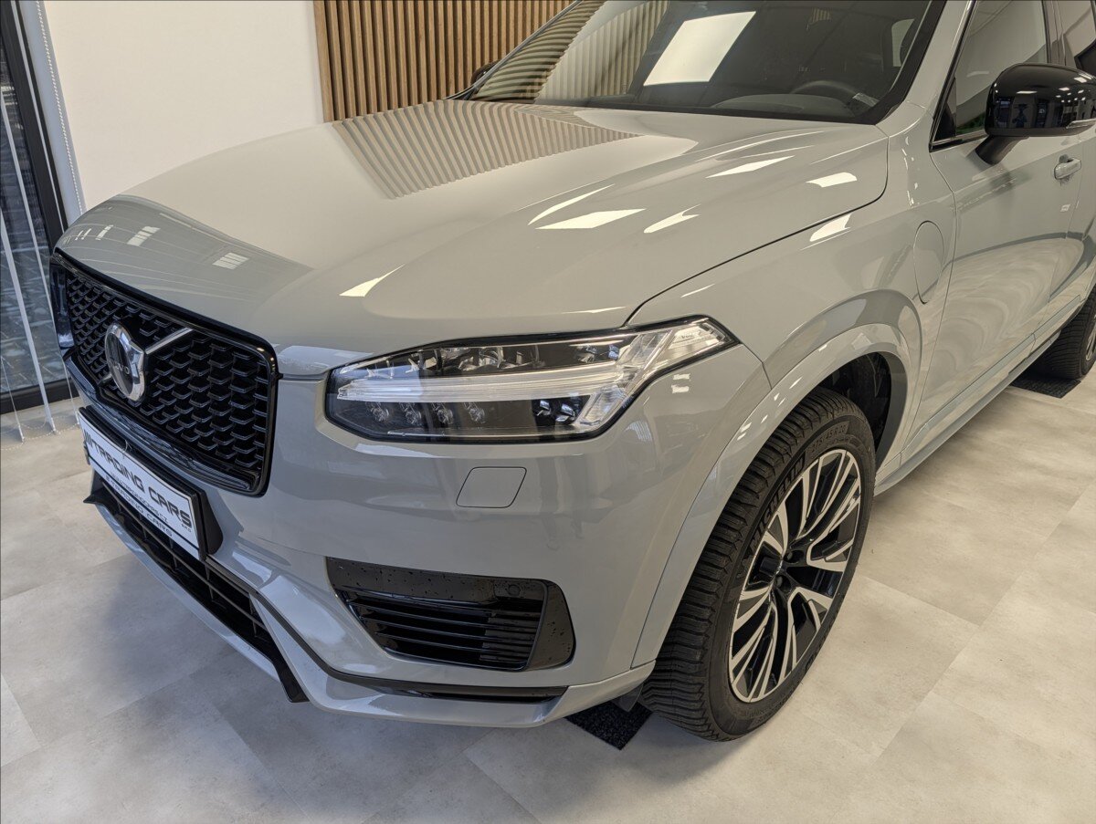 Volvo XC90 Ostatní 2,0 l 335 kw
