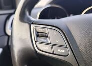 Hyundai Grand Santa Fe 33