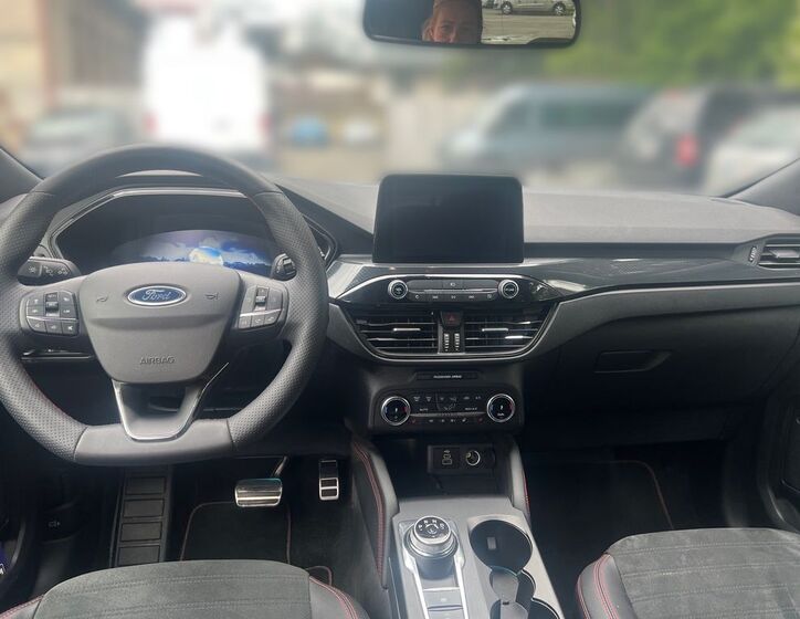 Ford Kuga 7