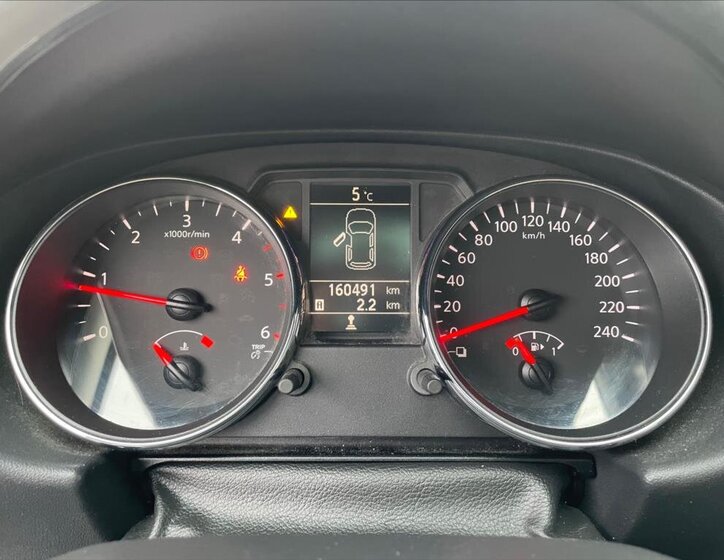 Nissan Qashqai SUV 1,5 l 81 kw