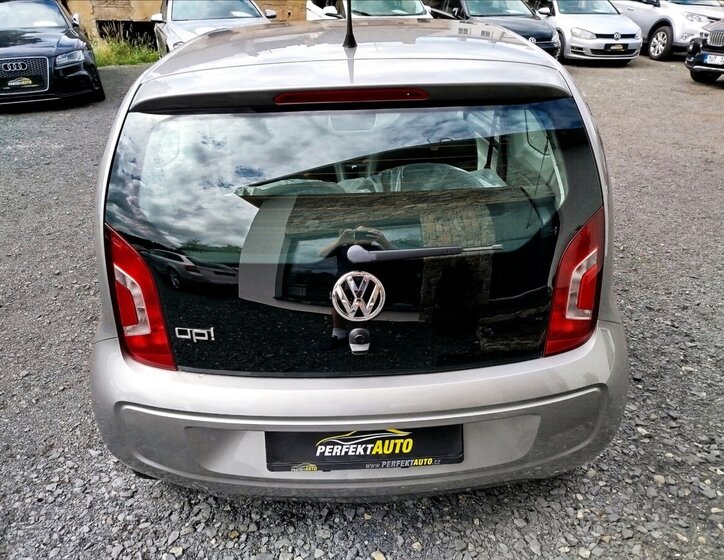 Volkswagen up! Hatchback 999,0 44 kw