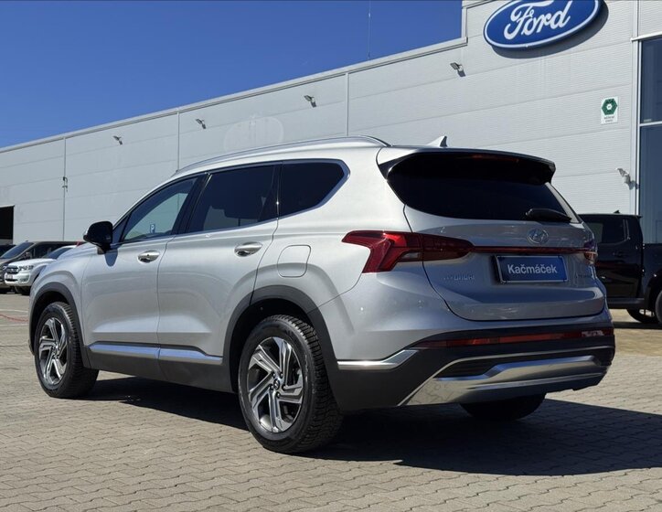 Hyundai Santa Fe SUV / Terénní 2,2 l 142 kw
