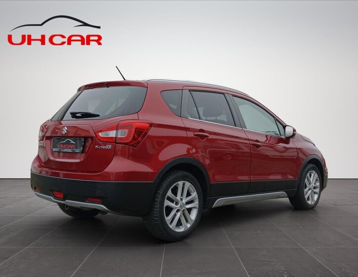 Suzuki SX4 S-Cross 5