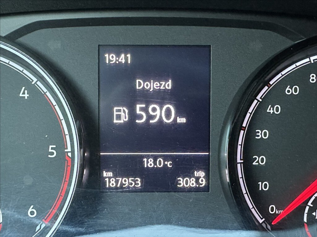 Volkswagen Transporter Skříň 2,0 l 110 kw