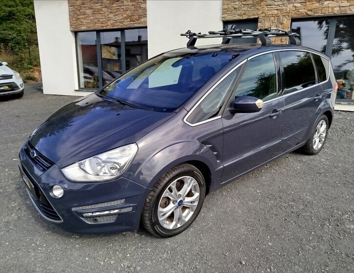 Ford S-MAX MPV 2,0 l 120 kw
