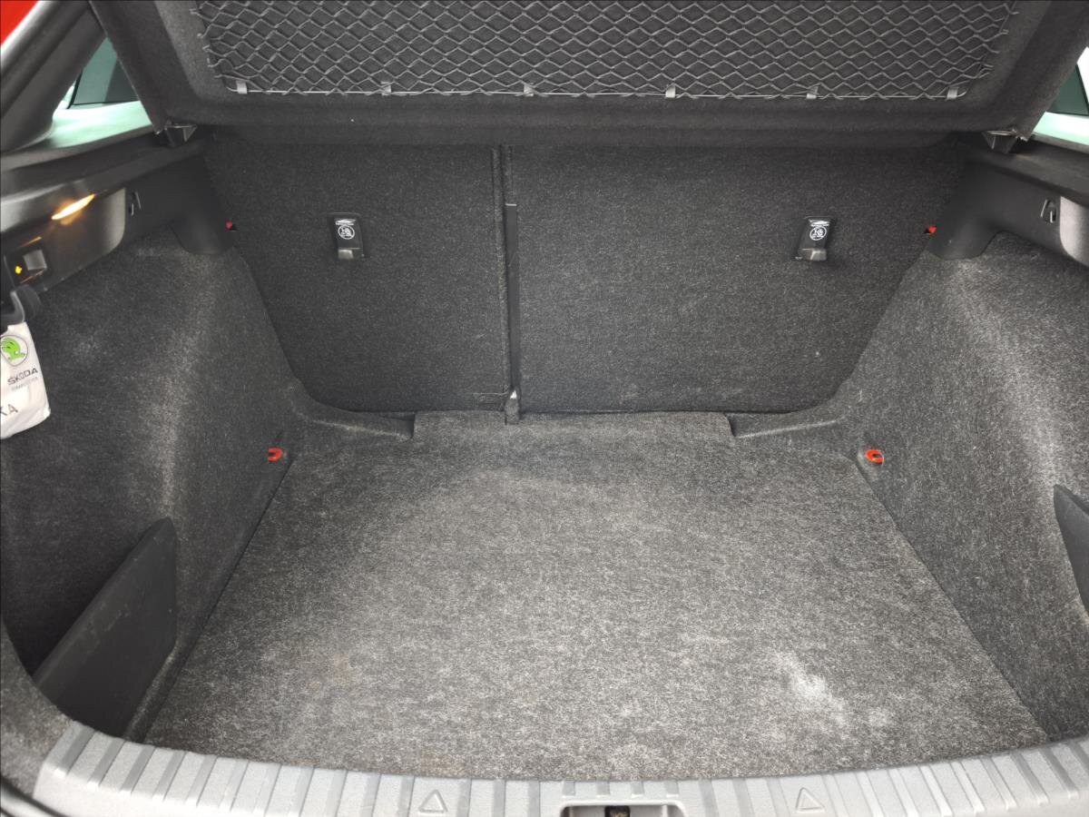 Škoda Scala Hatchback 1,5 l 110 kw