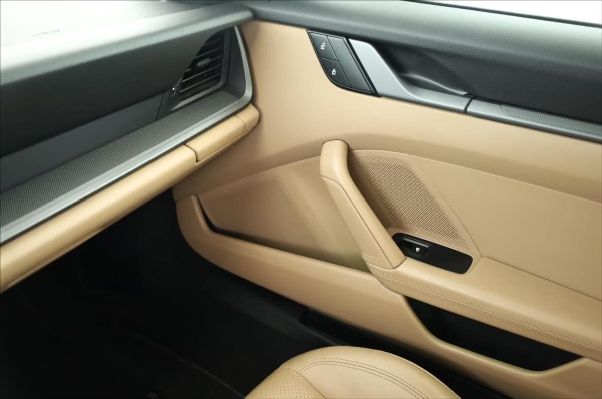 Porsche 911 Kabriolet 3,0 l 293 kw