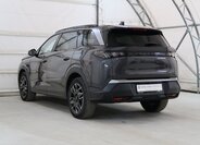 Peugeot 5008 SUV 1,2 l 100 kw