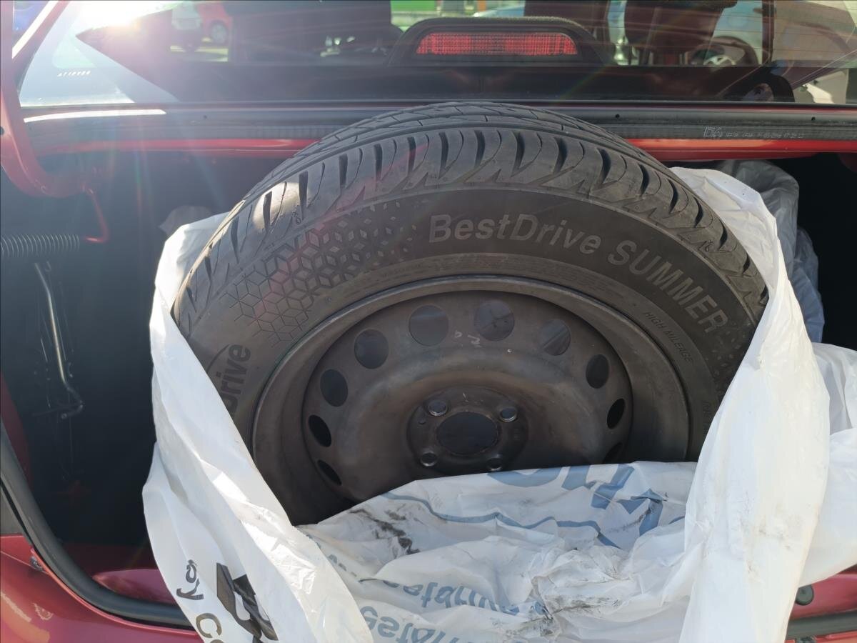 Dacia Logan Sedan / Limuzína 1,1 l 54 kw