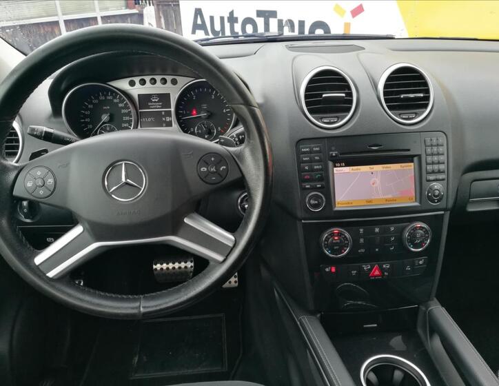 Mercedes-Benz Třídy M 5