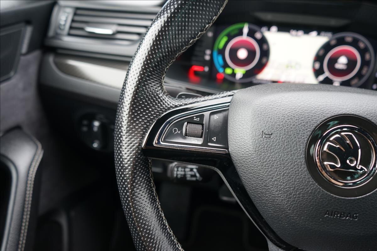 Škoda Superb Kombi 1,4 l 115 kw