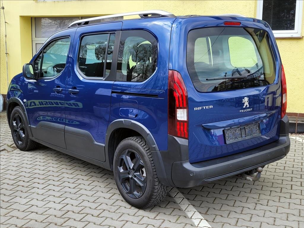Peugeot Rifter MPV 1,5 l 96 kw