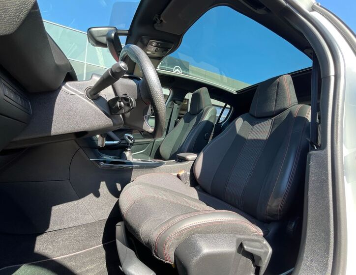 Peugeot 308 8