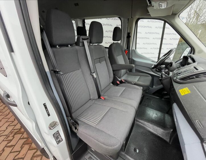 Ford Transit 21