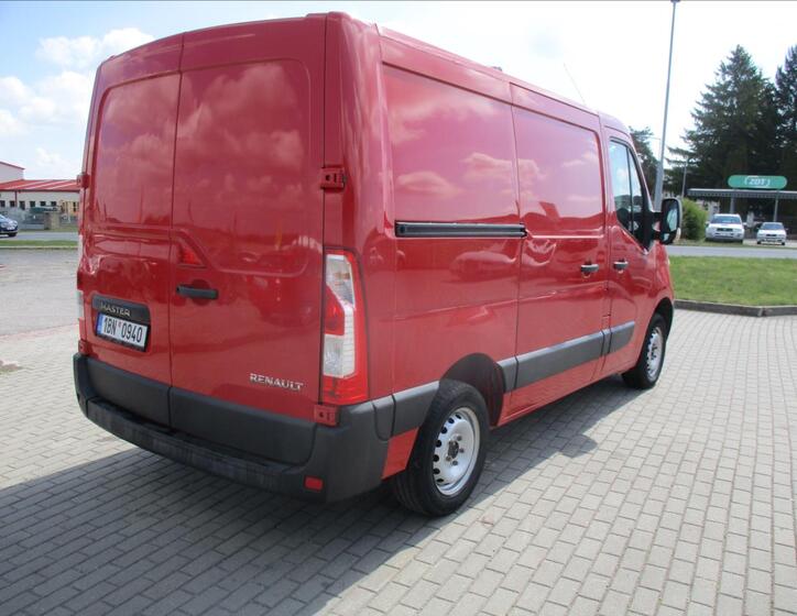 Renault Master 4