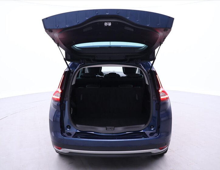 Renault Grand Scénic 9