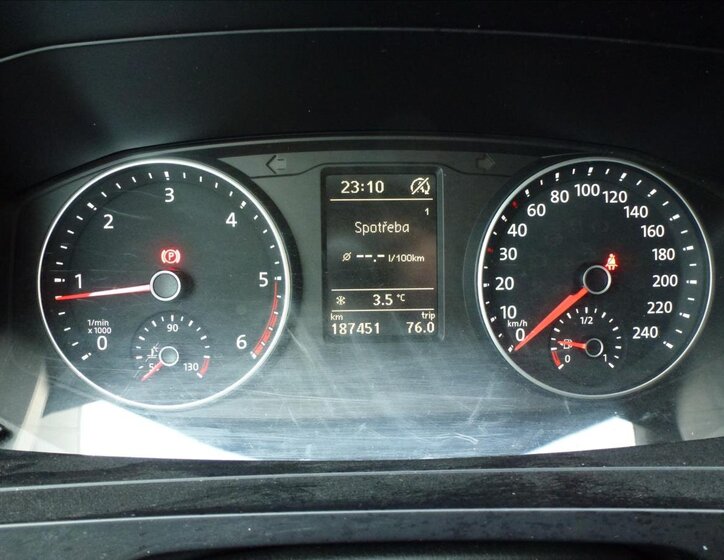 Volkswagen Transporter 33