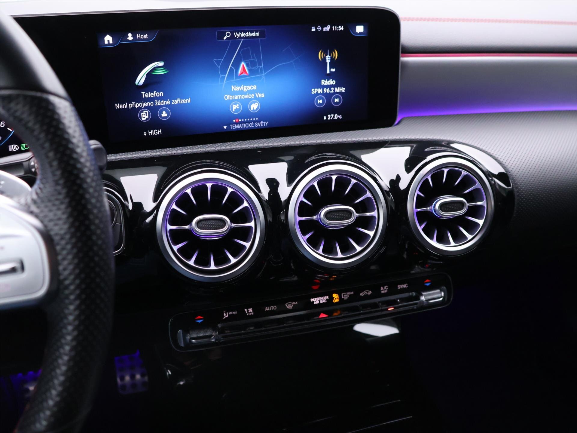 Mercedes-Benz CLA Sedan / Limuzína 2,0 l 140 kw