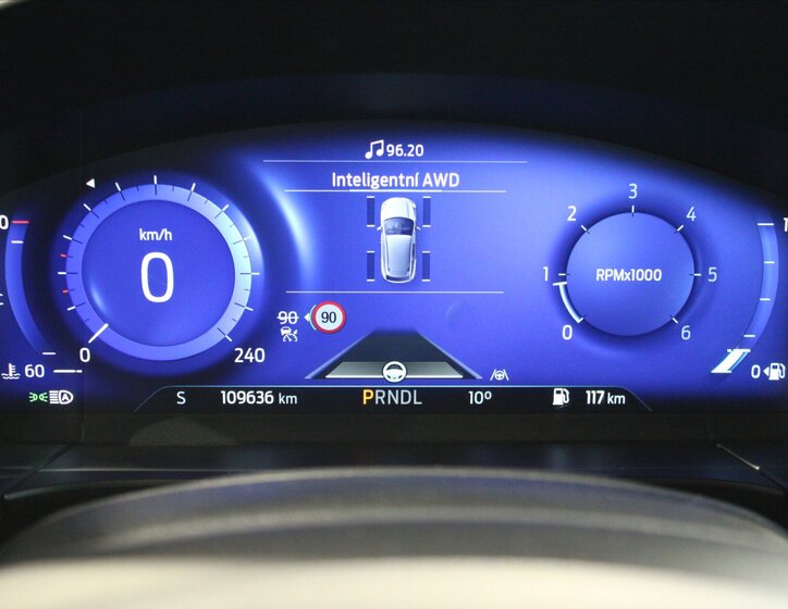 Ford Kuga SUV / Terénní 2,0 l 140 kw