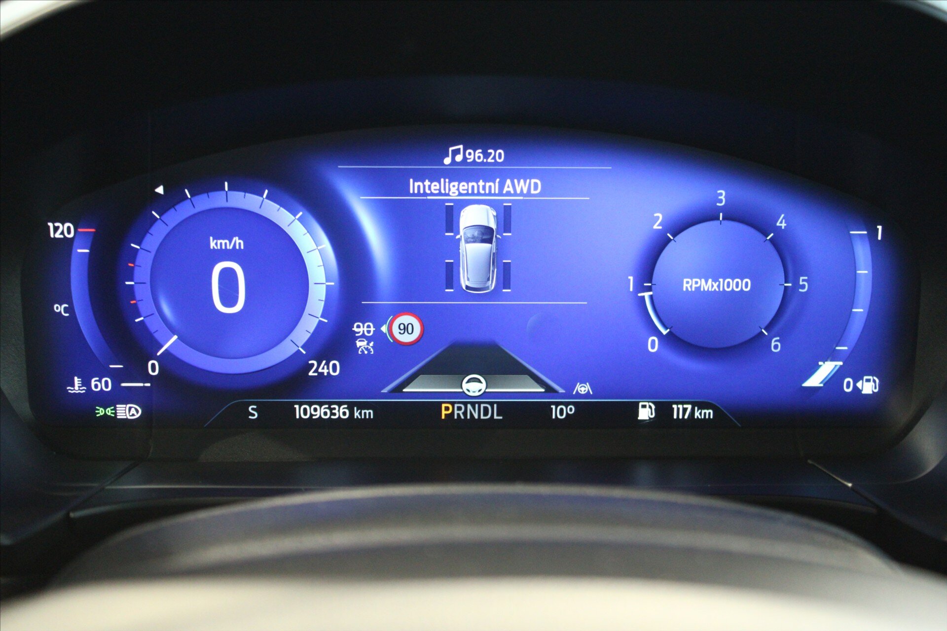 Ford Kuga SUV / Terénní 2,0 l 140 kw