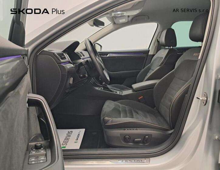 Škoda Superb 15