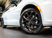 Chrysler Pacifica MPV 3,6 l 221 kw