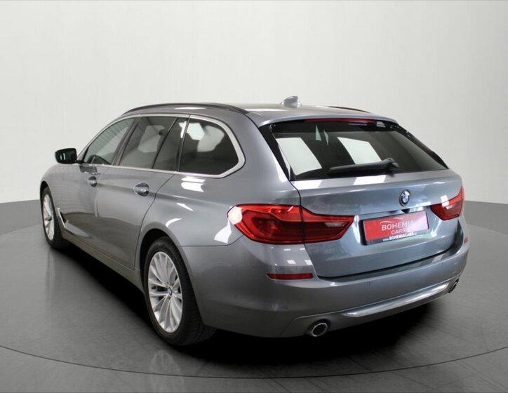 BMW Řada 5 Kombi 2,0 l 140 kw