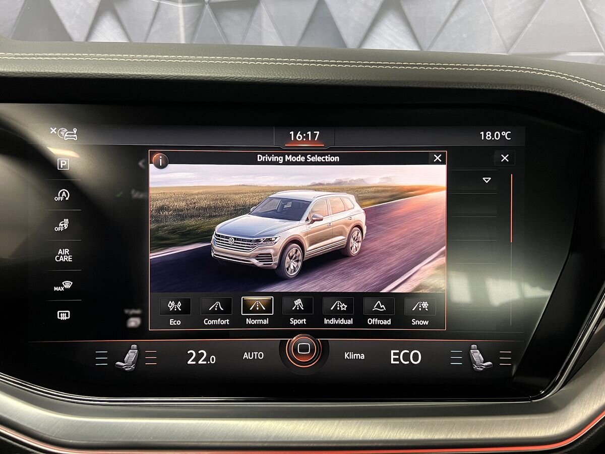 Volkswagen Touareg SUV / Terénní 3,0 l 210 kw