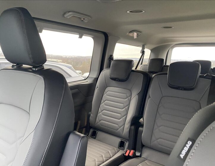 Volkswagen Caravelle VAN / Minibus 2,0 l 125 kw