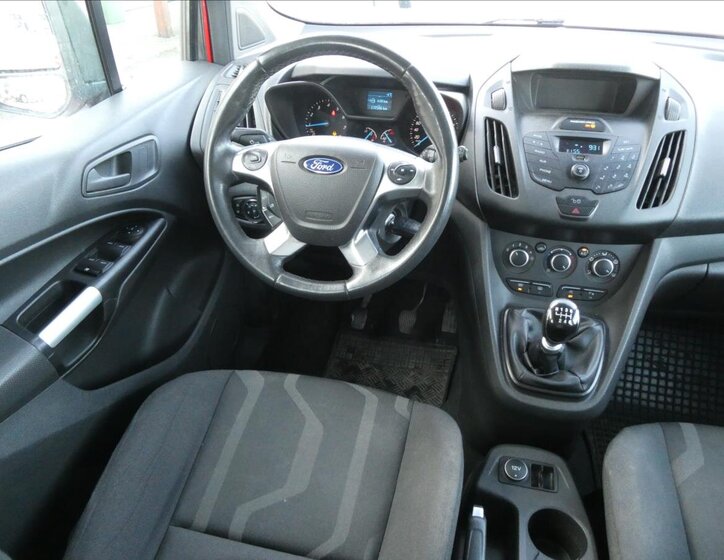 Ford Tourneo Connect 23