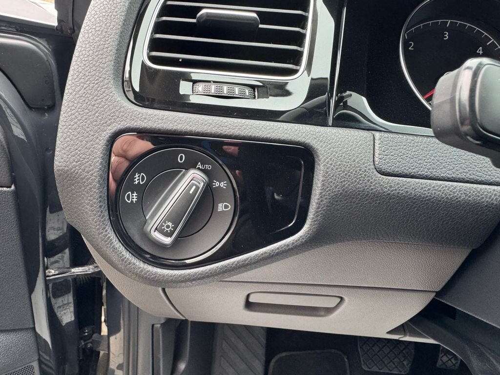 Volkswagen Golf Kombi 2,0 l 110 kw