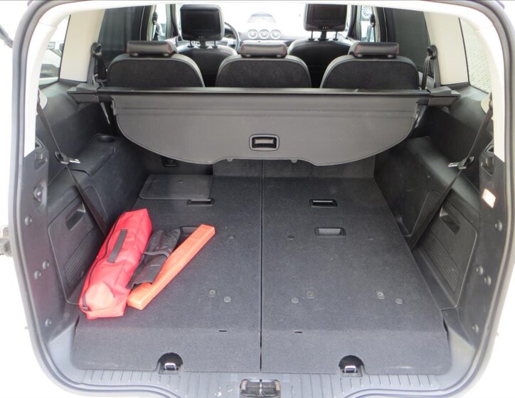 Ford S-MAX MPV 2,2 l 147 kw