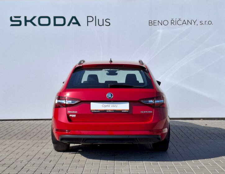 Škoda Superb Kombi 2,0 l 110 kw