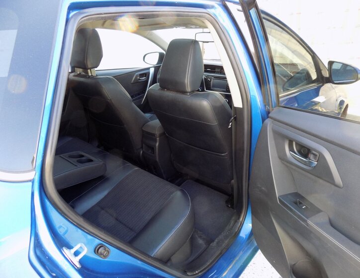 Toyota Auris Hatchback 1,8 l 73 kw