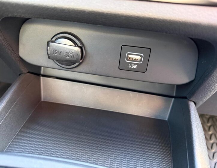 Hyundai i10 Hatchback 998,0 49 kw