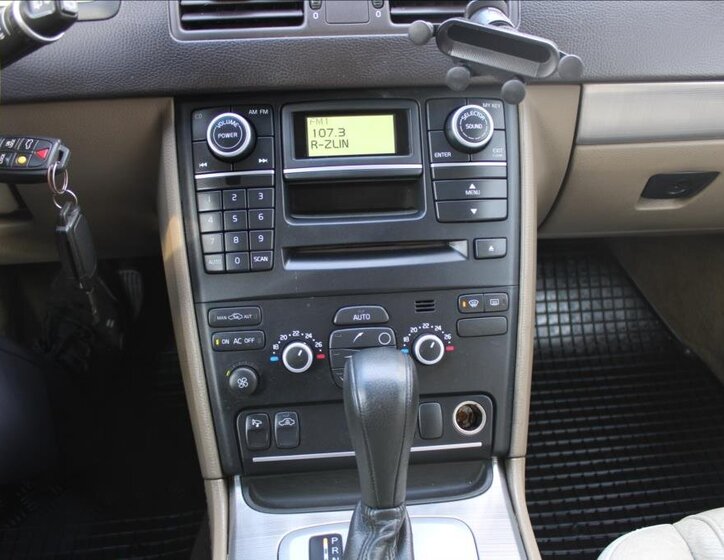 Volvo XC90 Kombi 2,4 l 136 kw