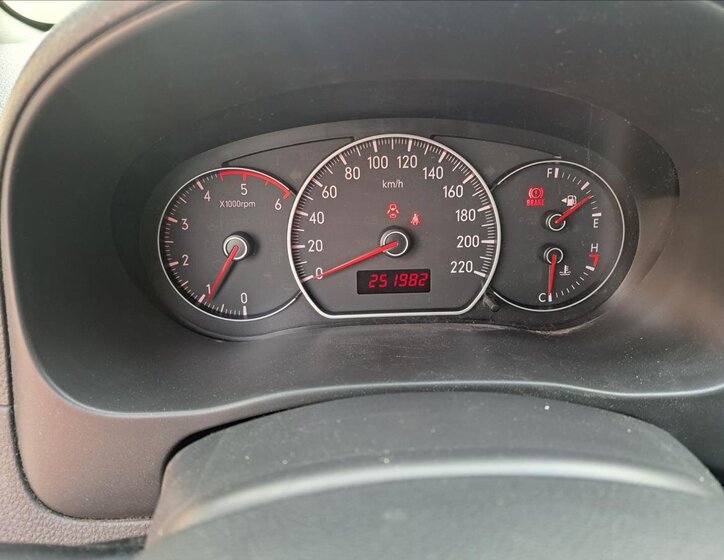 Suzuki SX4 Hatchback 1,9 l 88 kw