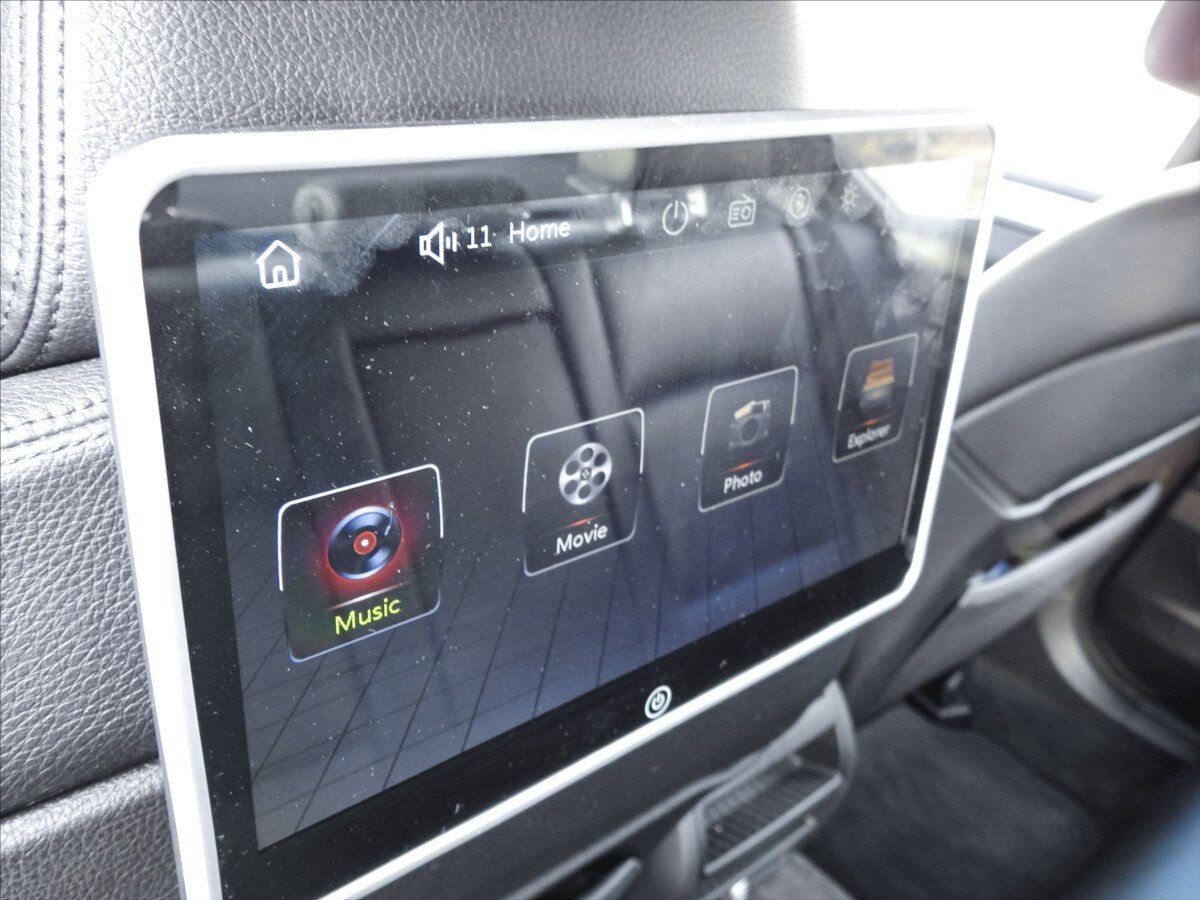 BMW Řada 5 Sedan 3,0 l 180 kw