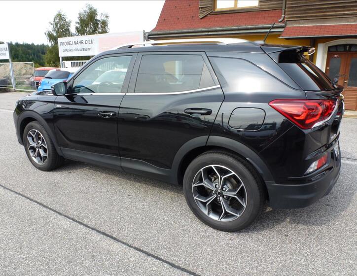 SsangYong Korando 11