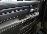 Dodge RAM Pick-up 6,4 l 306 kw