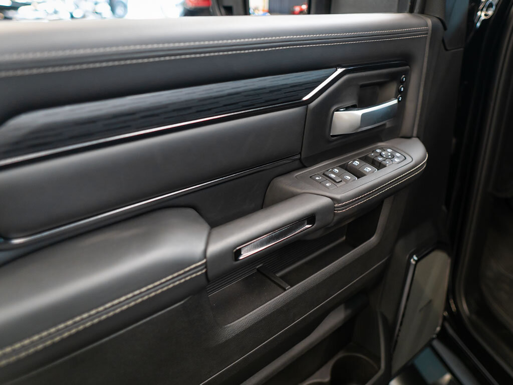 Dodge RAM Pick-up 6,4 l 306 kw