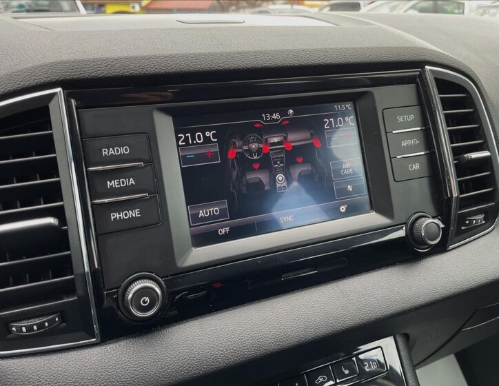 Škoda Karoq SUV / Terénní 999,0 85 kw