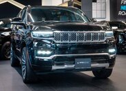 Jeep Grand Wagoneer 9