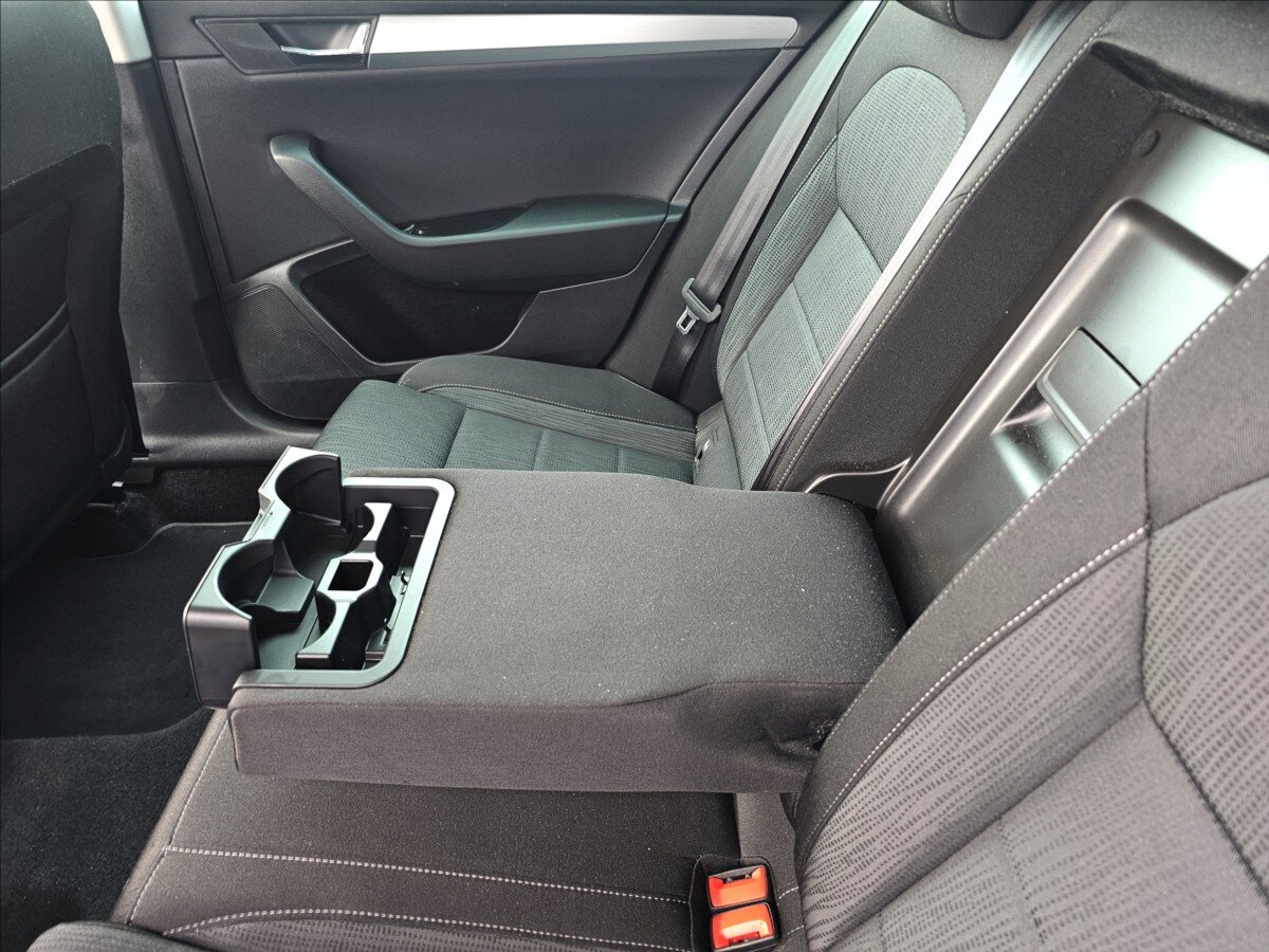 Škoda Superb Kombi 2,0 l 140 kw