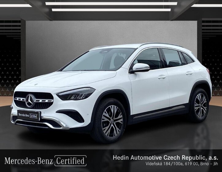 Mercedes-Benz GLA 1