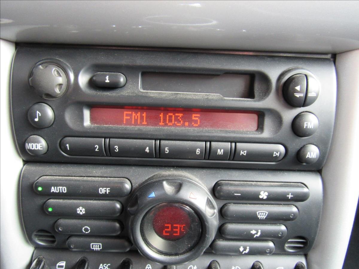 Mini Cooper Hatchback 1,6 l 66 kw